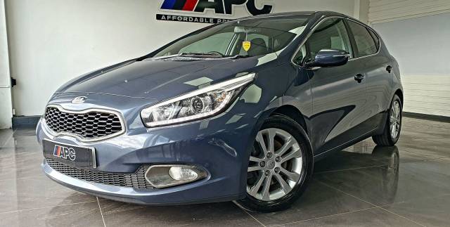 Kia Ceed 1.6 CRDi EcoDynamics 3 Euro 5 (s/s) 5dr Hatchback Diesel Blue