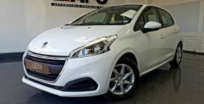 Peugeot 208 2018 (18) at Affordable Premium Cars Leeds