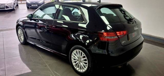 2016 Audi A3 1.6 TDI ultra SE Technik Hatchback 3dr Diesel Manual Euro 6 (s/s) (110 ps) T/BELTREPLACE+FULLAUDISERVICE+NAV