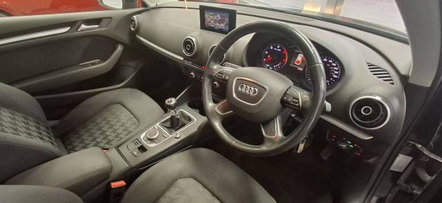 2016 Audi A3 1.6 TDI ultra SE Technik Hatchback 3dr Diesel Manual Euro 6 (s/s) (110 ps) T/BELTREPLACE+FULLAUDISERVICE+NAV