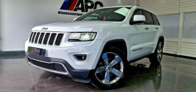 Jeep Grand Cherokee 3.0 V6 CRD Limited Plus SUV 5dr Diesel Auto 4WD Euro 5 (247 bhp) FULLMOT+SERVICE+WARRANTY SUV Diesel WHITE at Affordable Premium Cars Leeds