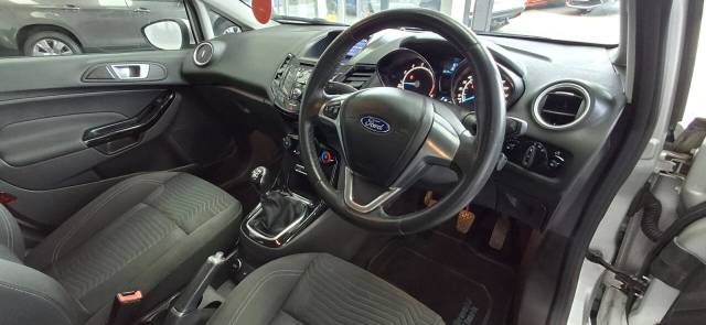 2015 Ford Fiesta 1.0T EcoBoost Zetec Hatchback 5dr Petrol Manual Euro 6 (s/s) (100 ps)