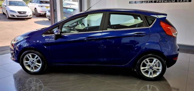 2016 Ford Fiesta 1.5 TDCi Zetec Hatchback 5dr Diesel Manual Euro 6 (75 ps)